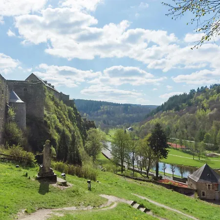 Dom wakacyjny An Old In A Peaceful Ardennes Village Jehonville